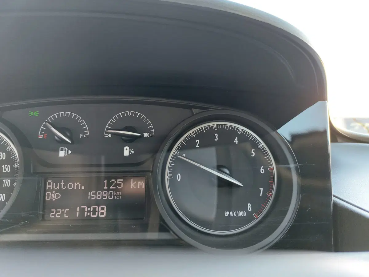 Lancia Ypsilon usata a Pavia (11)