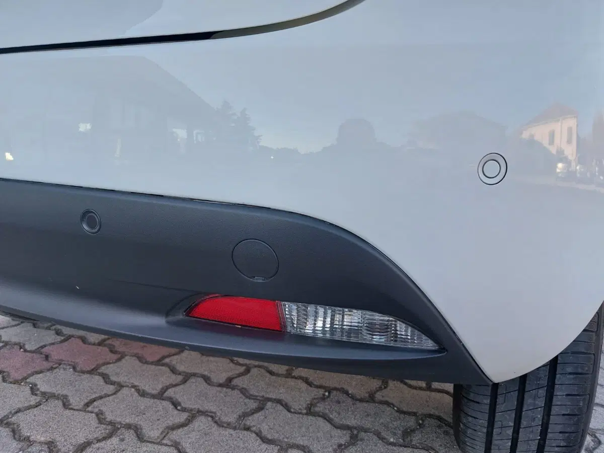 Lancia Ypsilon usata a Pavia (15)