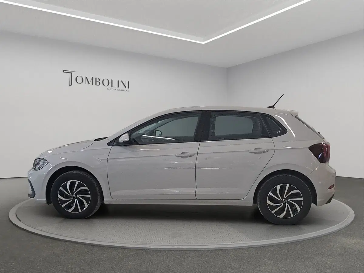 Volkswagen Polo usata a Macerata (4)