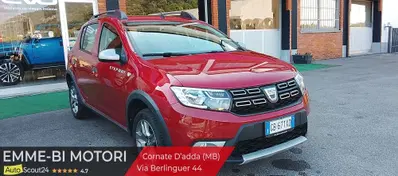 Dacia Sandero Stepway 0.9 TCe 90 CV Comfort del 2020 usata a Garlate