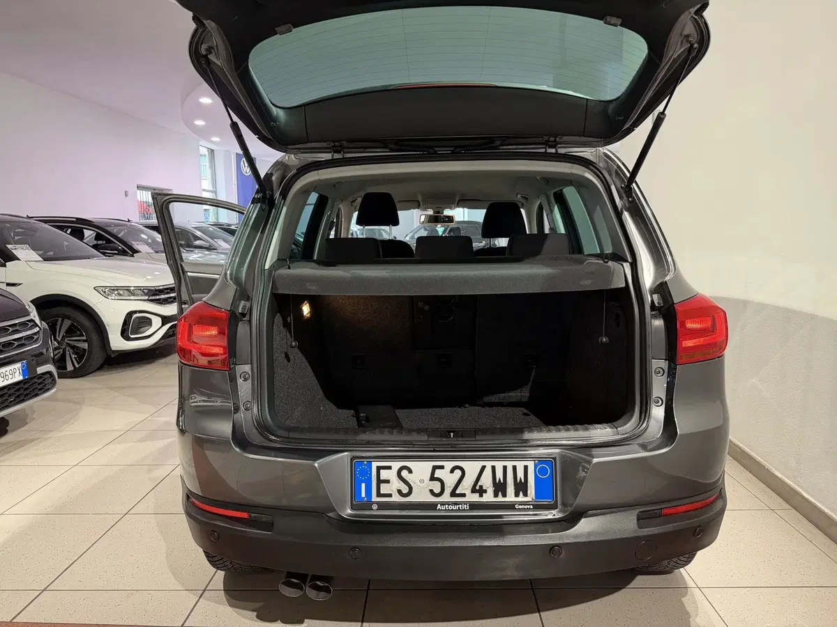 Volkswagen Tiguan usata a Genova (9)