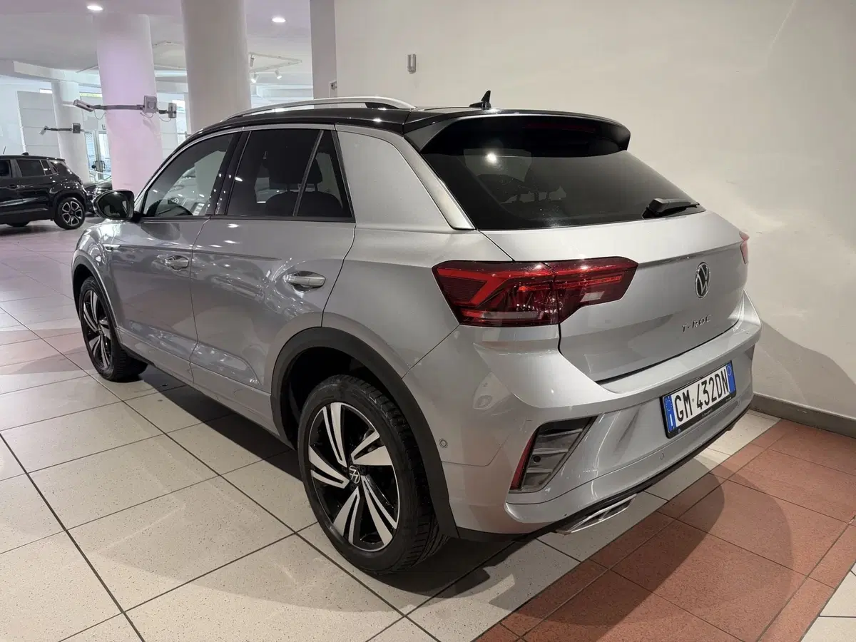 Volkswagen T-Roc usata a Genova (3)