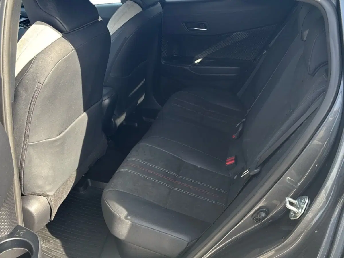 Toyota Toyota C-HR usata a Massa-Carrara (13)