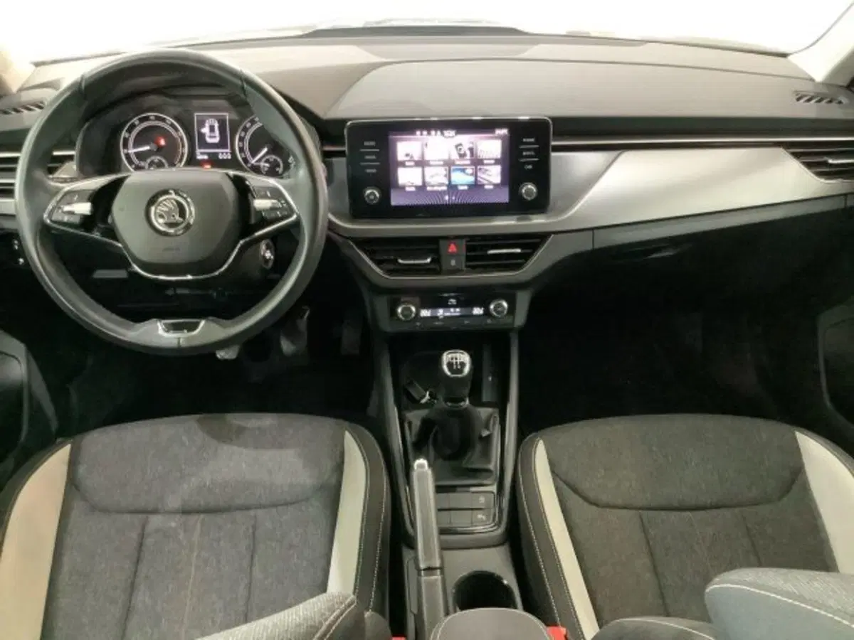 Skoda Kamiq usata a Catania (7)
