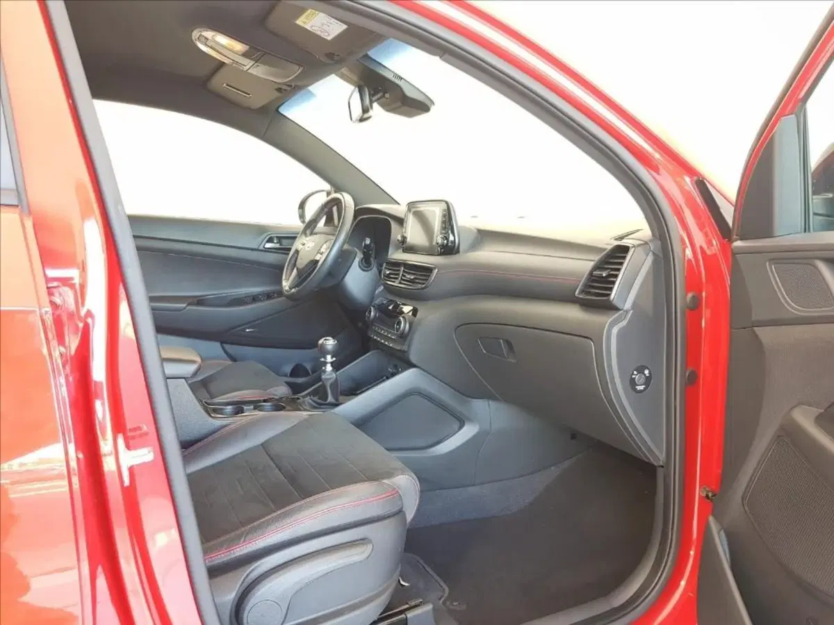 Hyundai Tucson usata a Lucca (10)