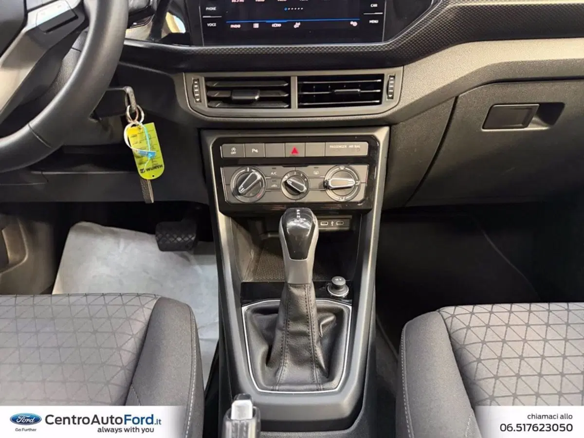 Volkswagen T-Cross usata a Roma (11)
