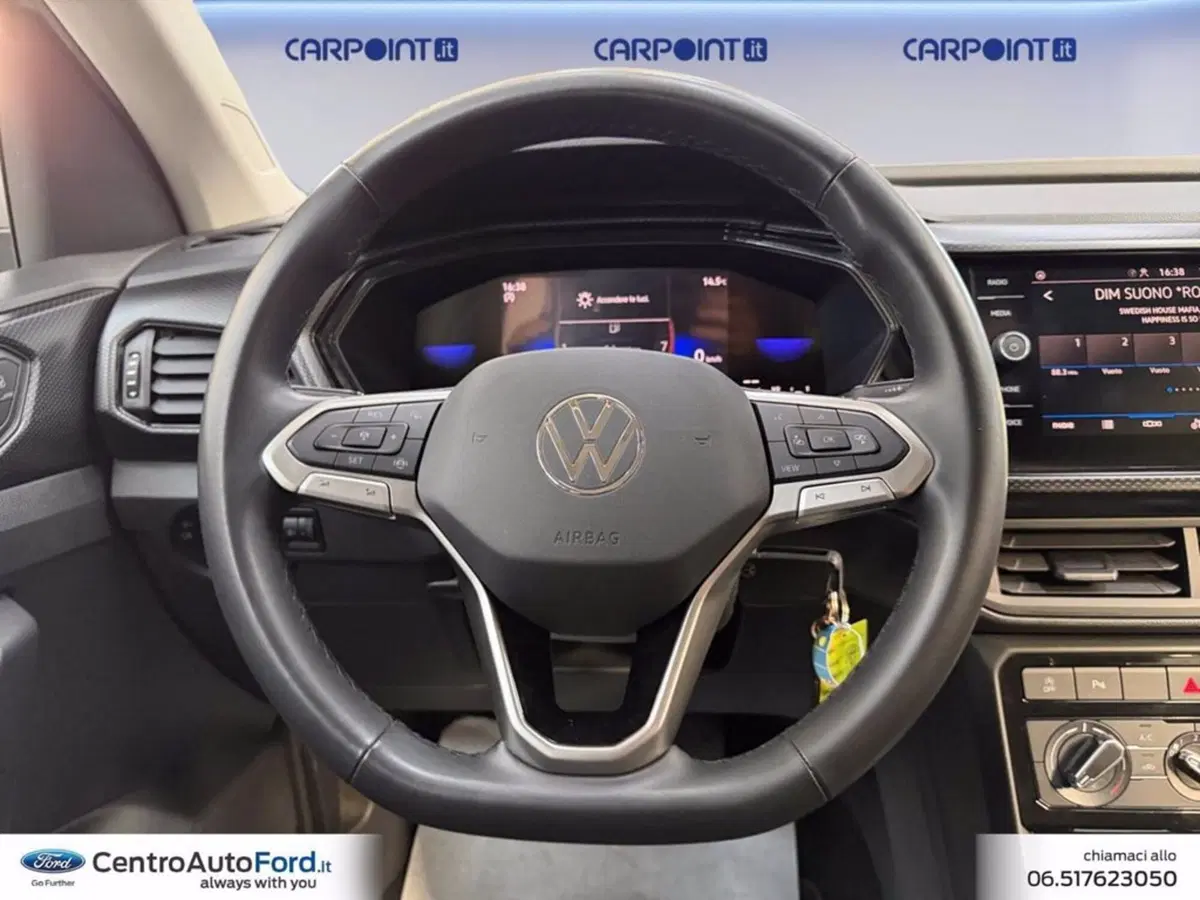 Volkswagen T-Cross usata a Roma (12)