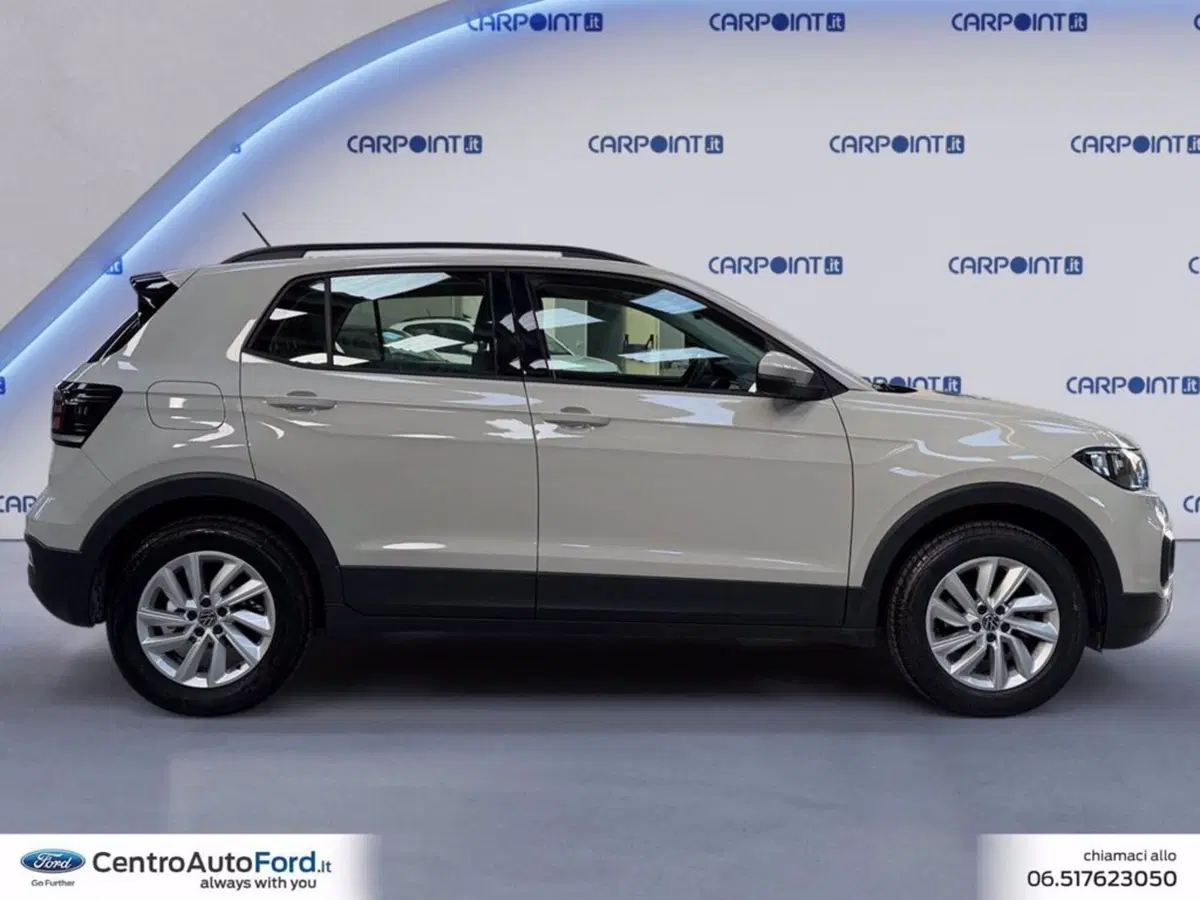 Volkswagen T-Cross usata a Roma (6)
