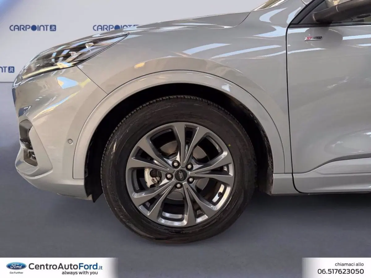 Ford Kuga usata a Roma (14)