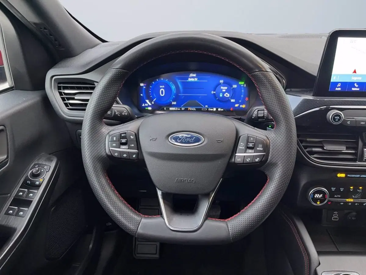 Ford Kuga usata a Milano (13)