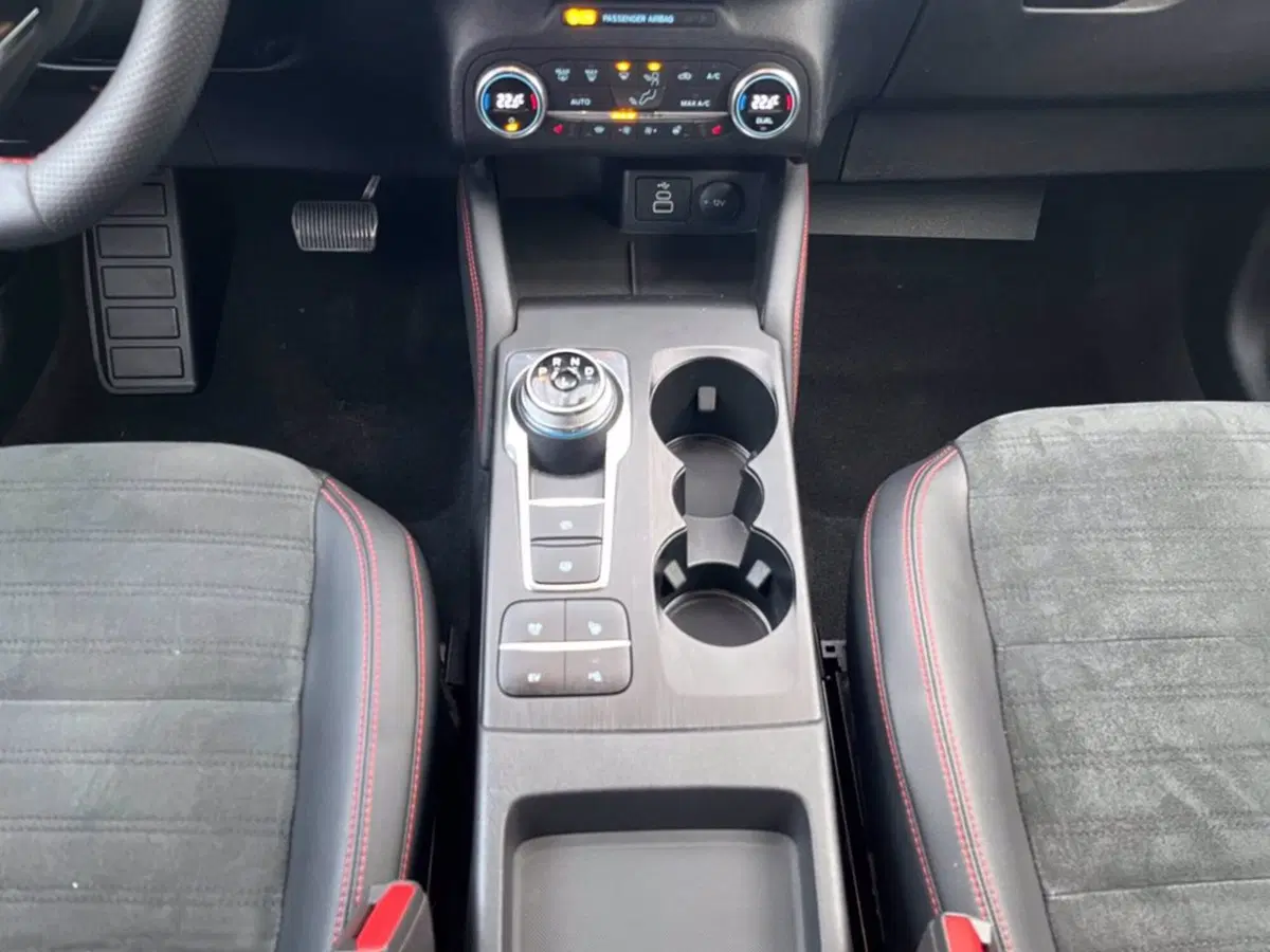 Ford Kuga usata a Milano (16)