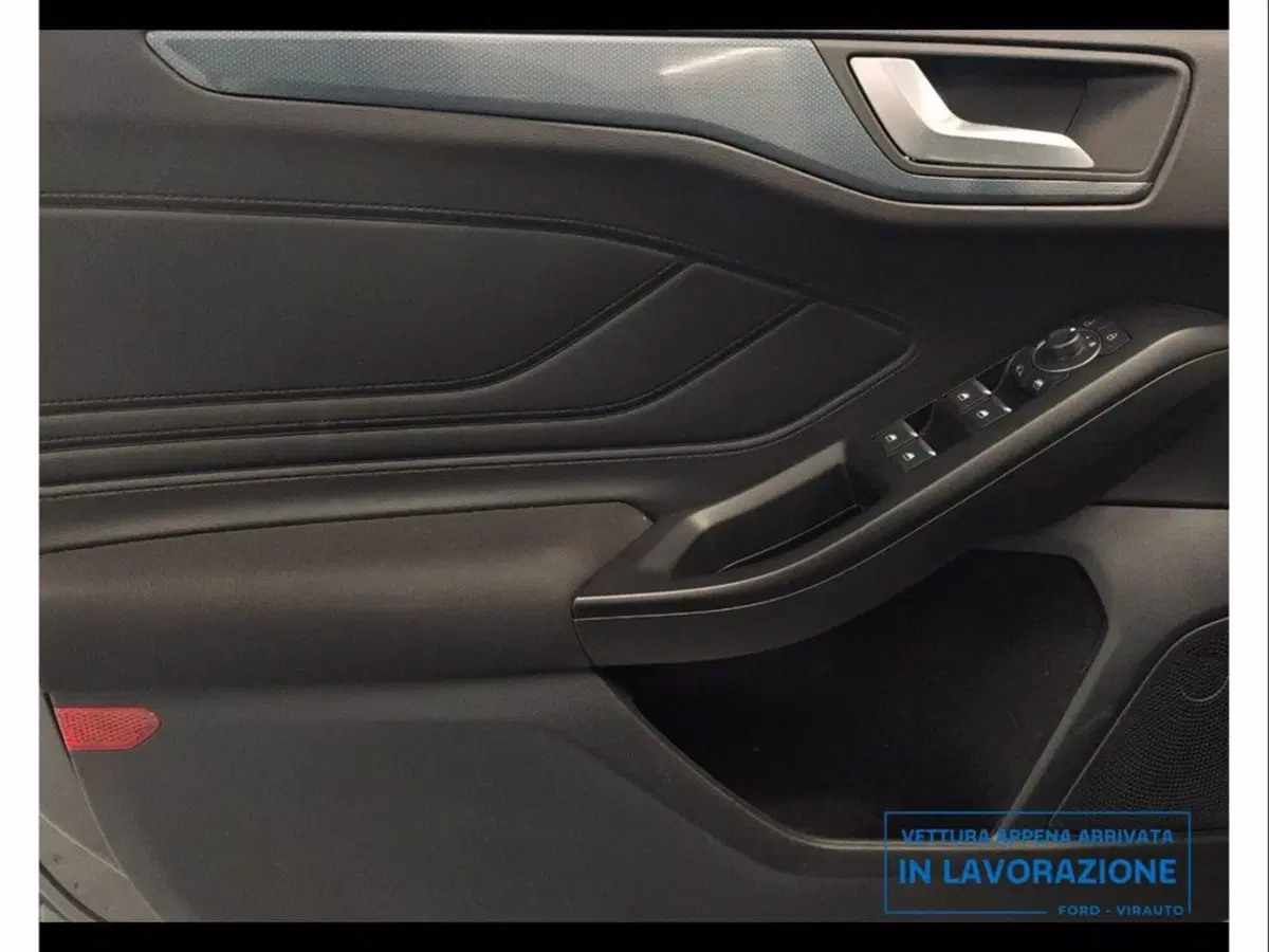 Ford Focus Station Wagon usata a Catania (10)