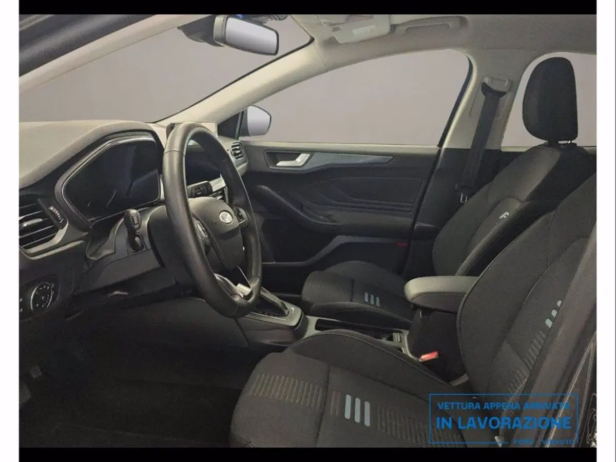Ford Focus Station Wagon usata a Catania (9)