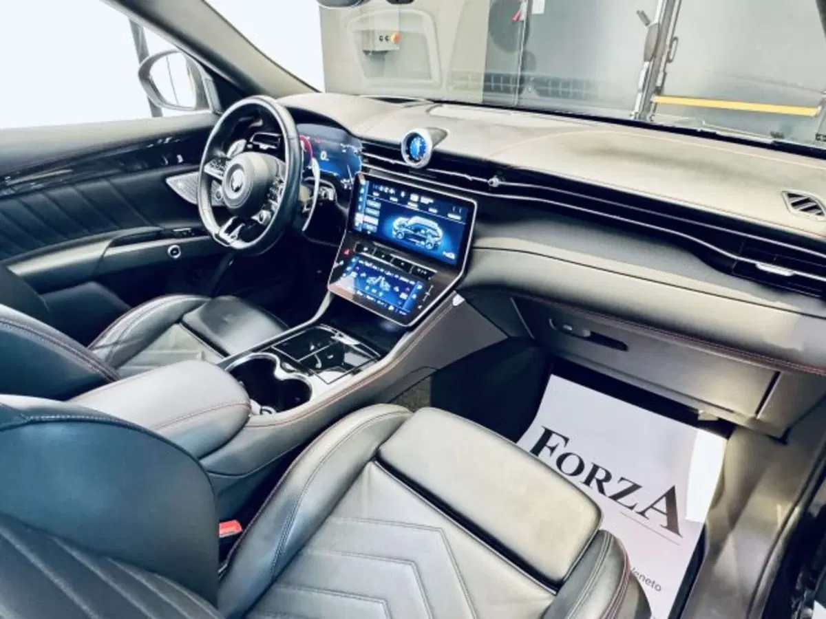 Maserati Grecale usata a Torino (13)
