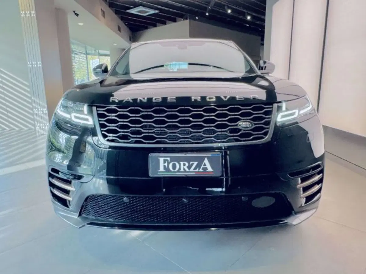 Land Rover Range Rover Velar usata a Torino (2)