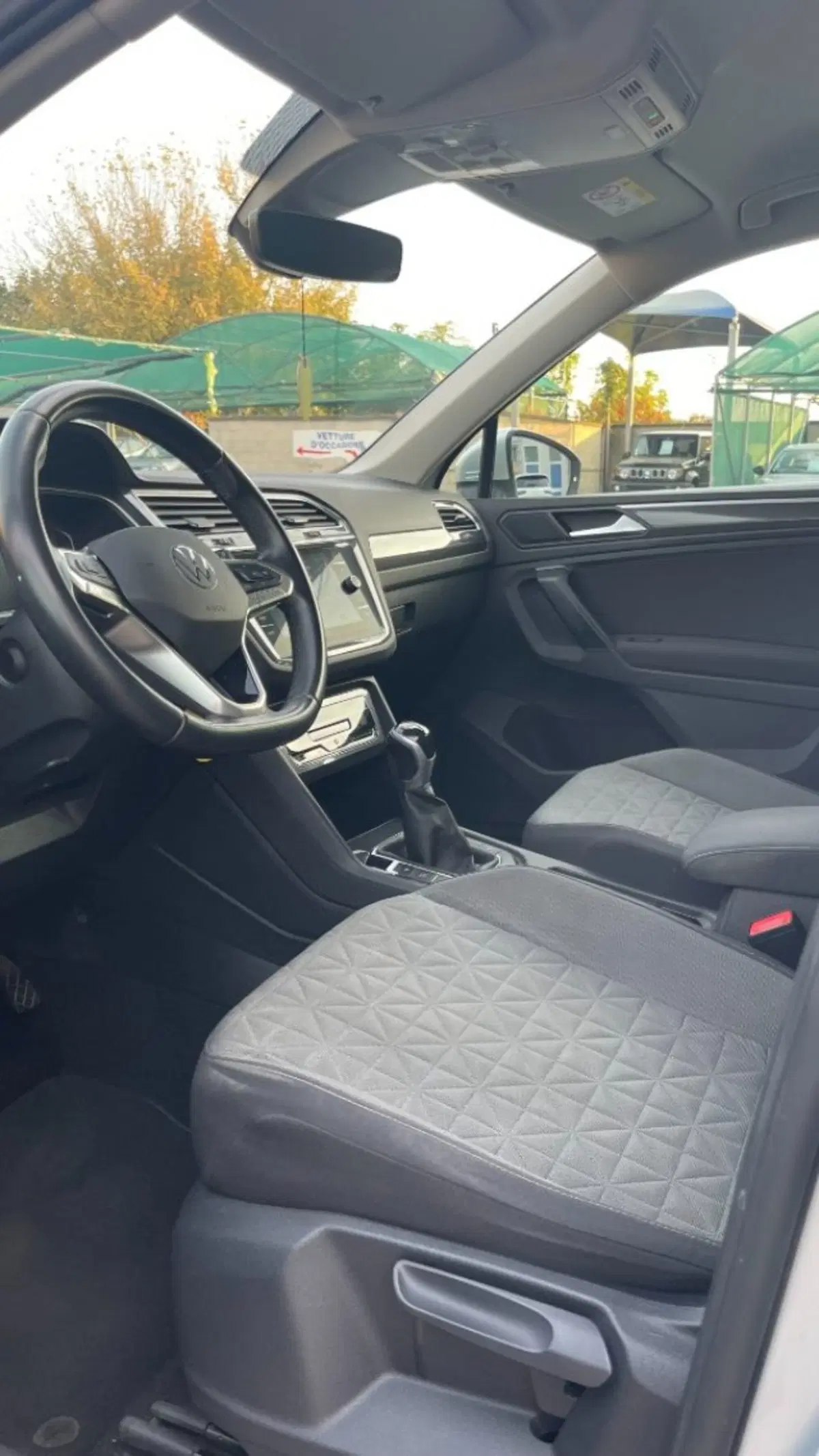 Volkswagen Tiguan usata a Novara (9)