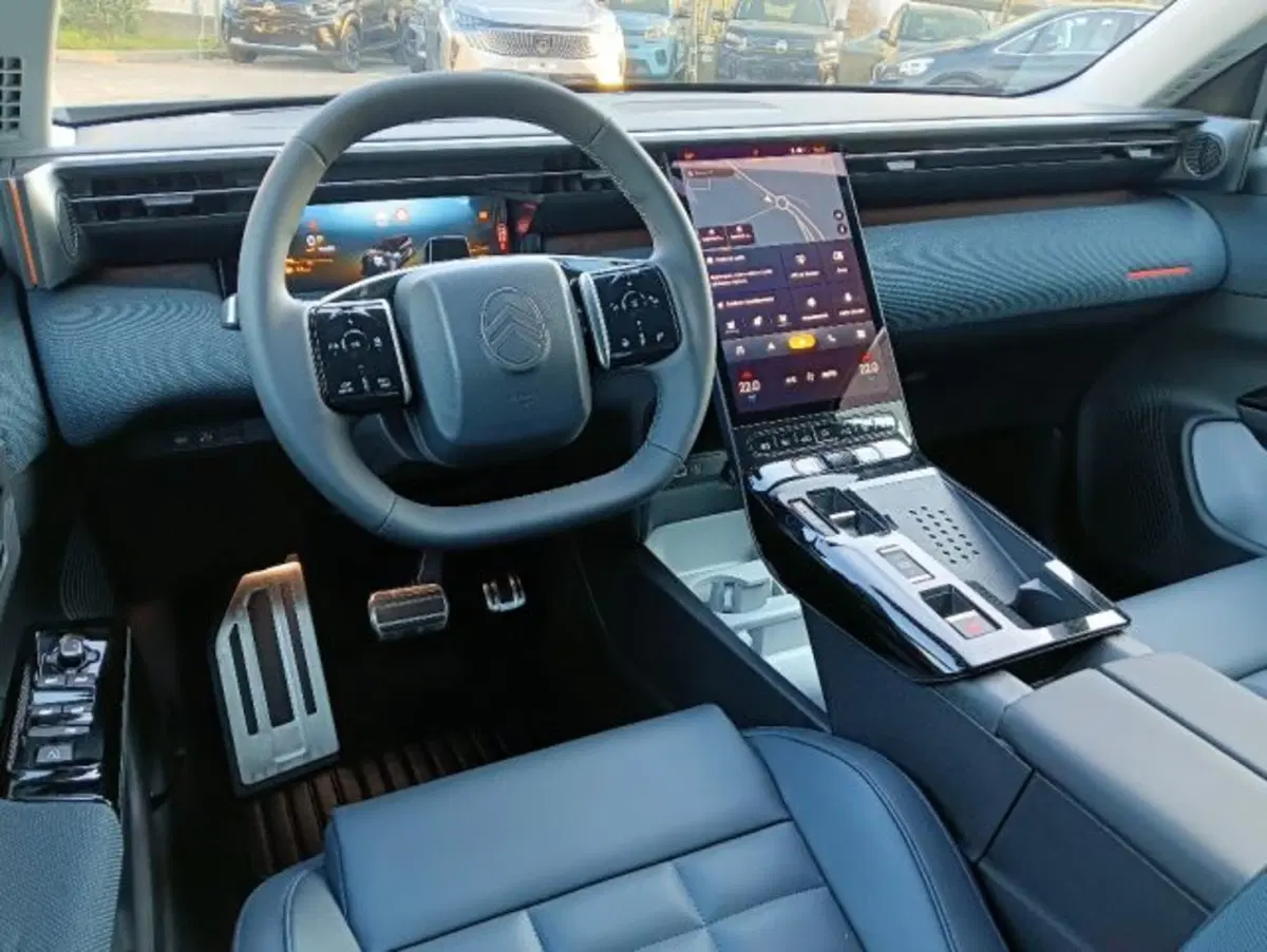 Citroen C5 Aircross nuova a Brescia (6)
