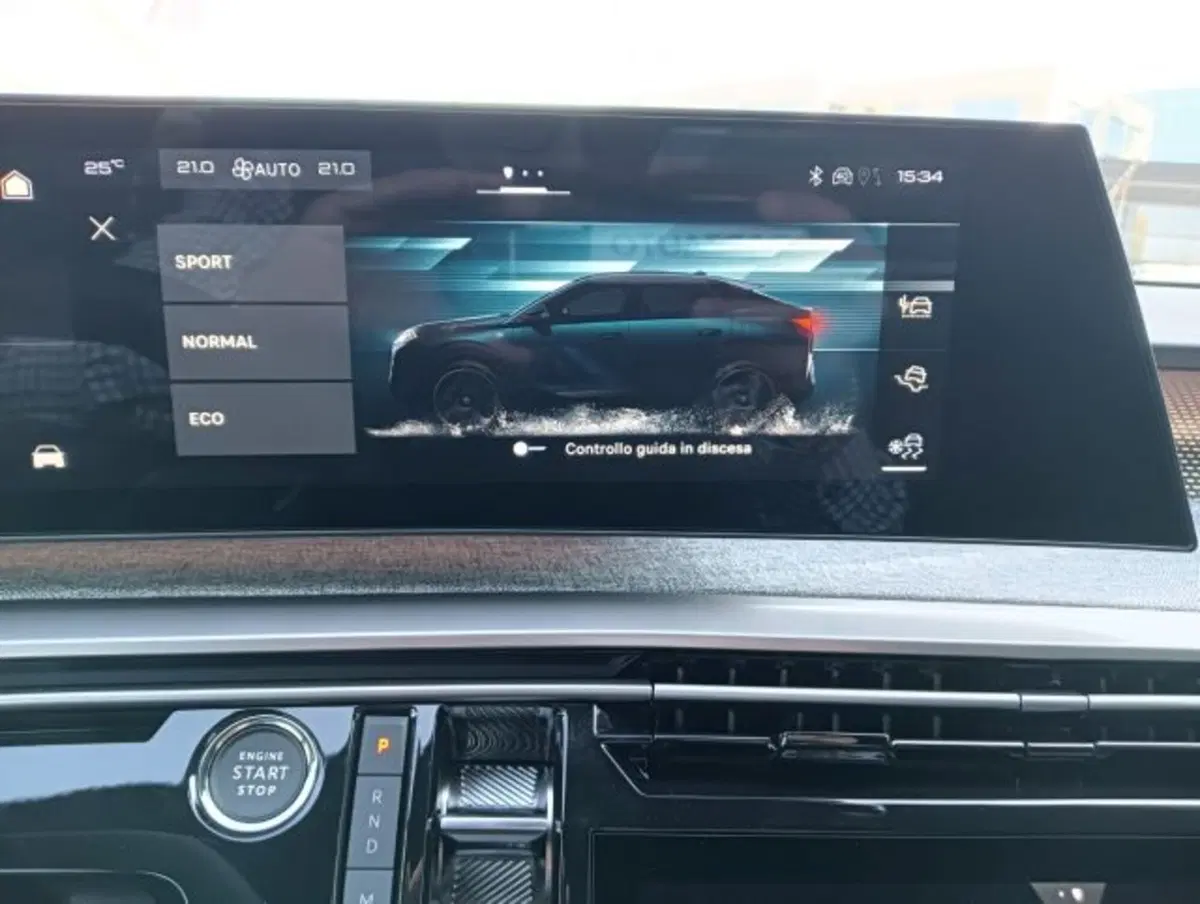 Peugeot 3008 nuova a Brescia (14)