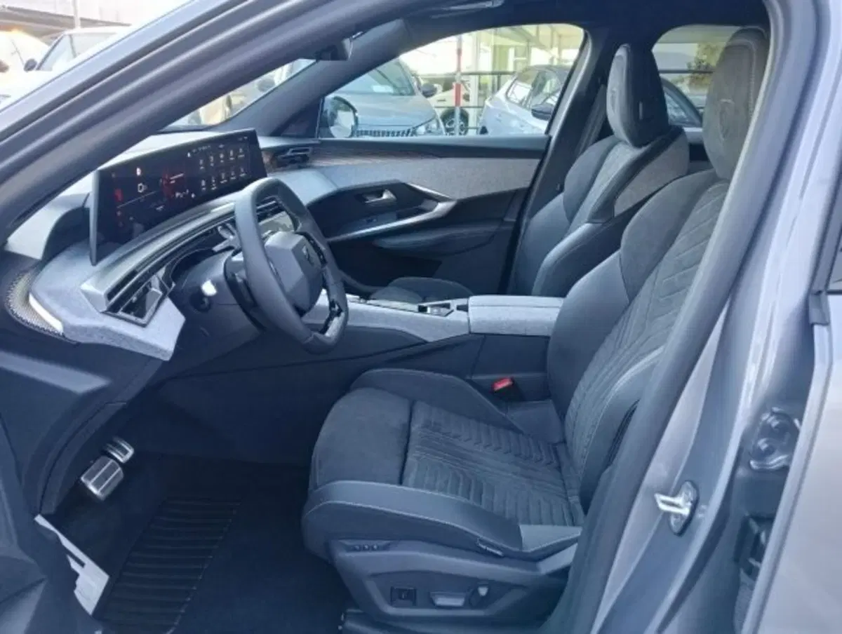 Peugeot 3008 nuova a Brescia (9)