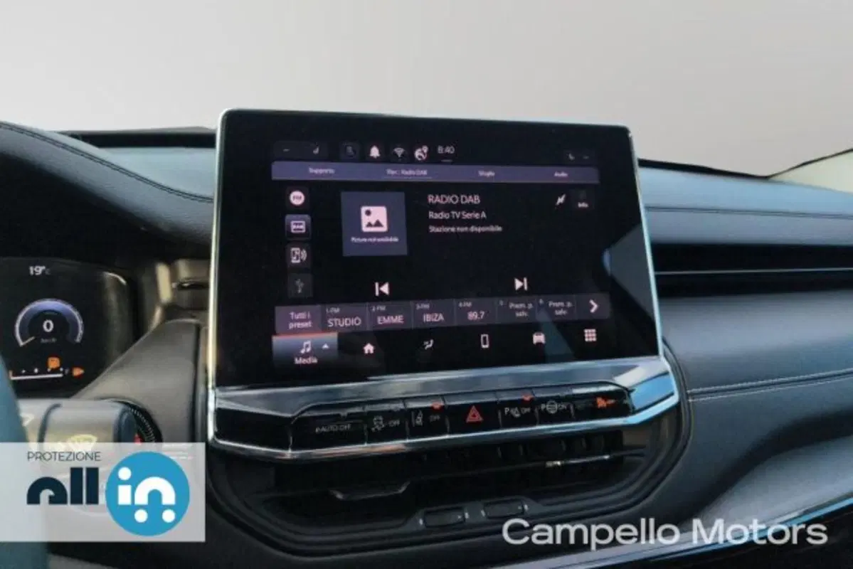 Jeep Compass usata a Venezia (8)