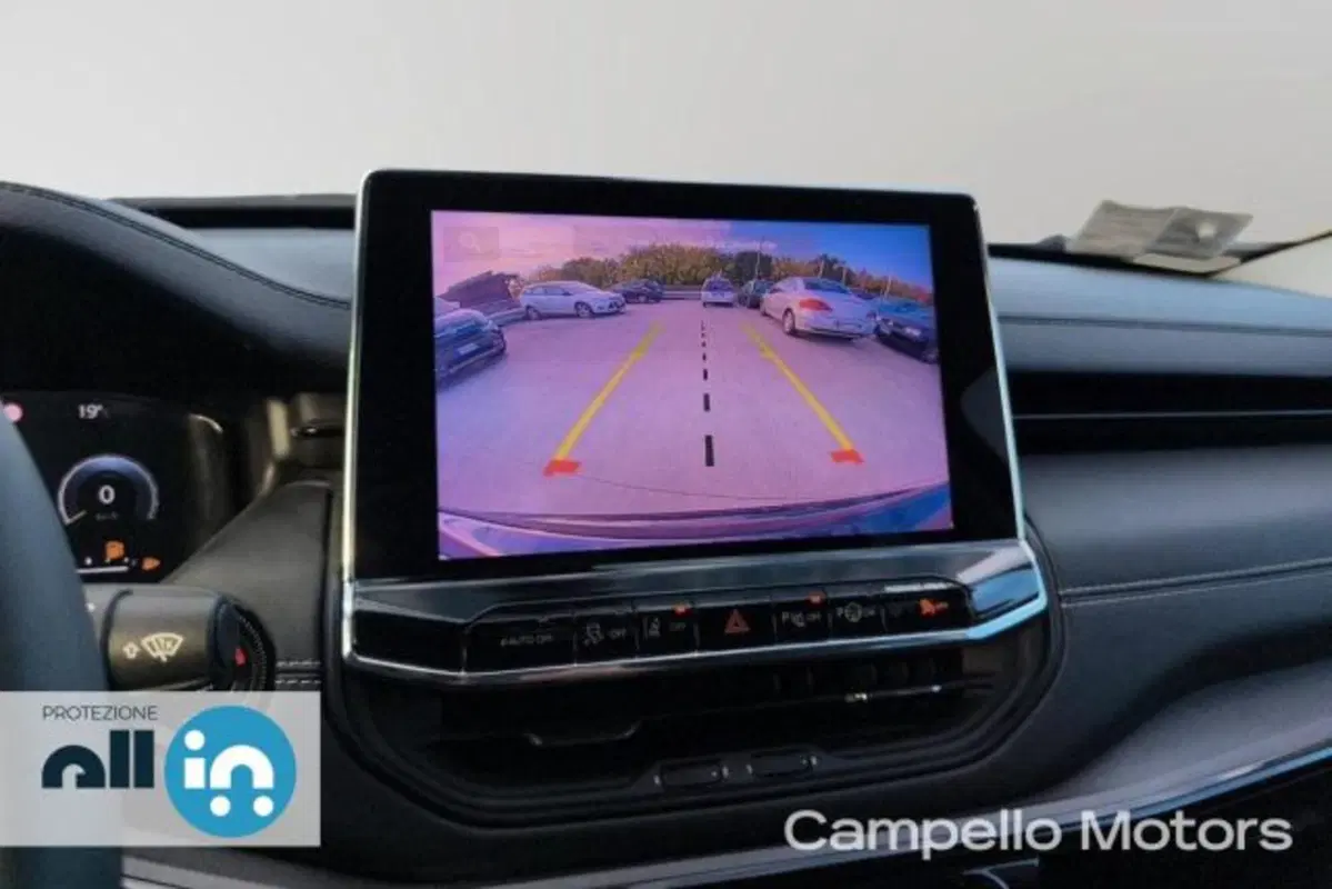 Jeep Compass usata a Venezia (9)