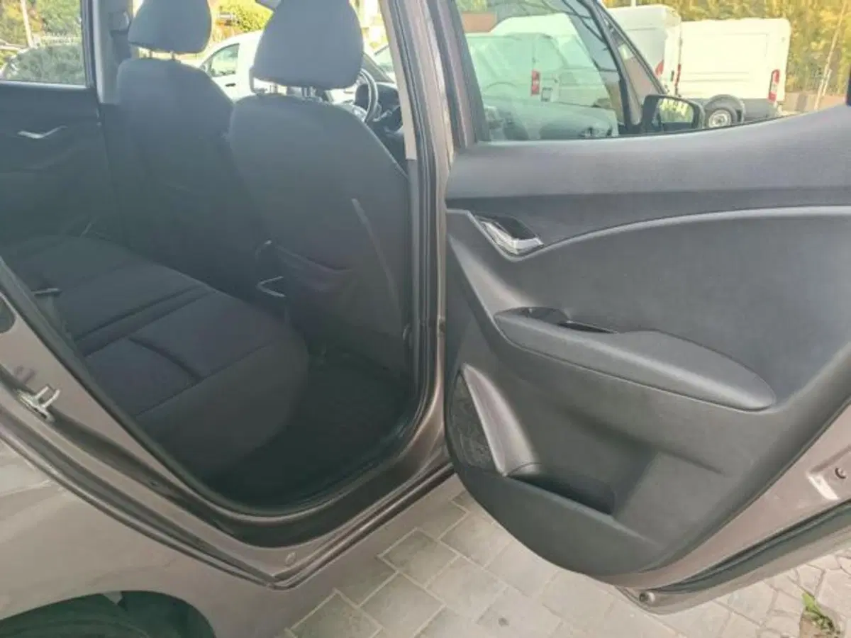 Hyundai ix20 usata a Pisa (15)