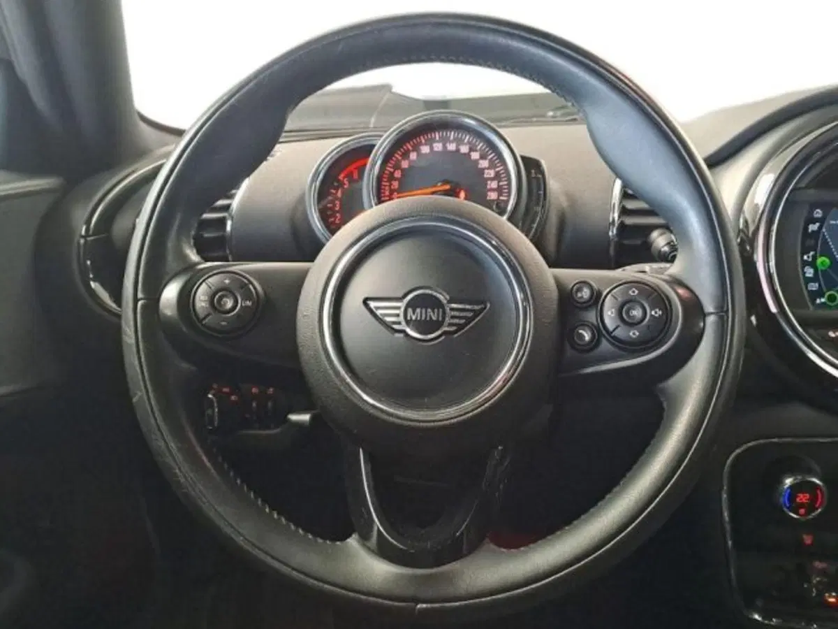 MINI Mini Clubman usata a Verona (10)
