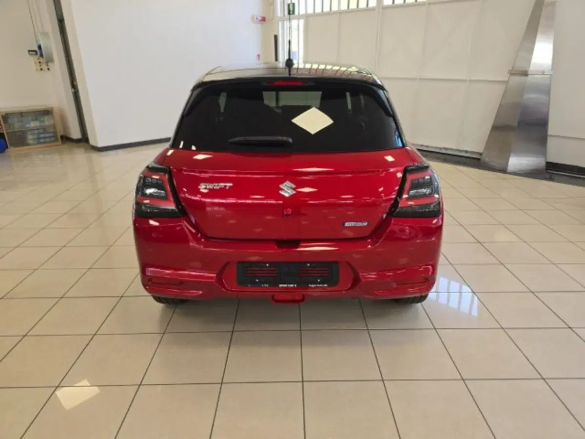 Suzuki Swift nuova a Reggio Emilia (3)