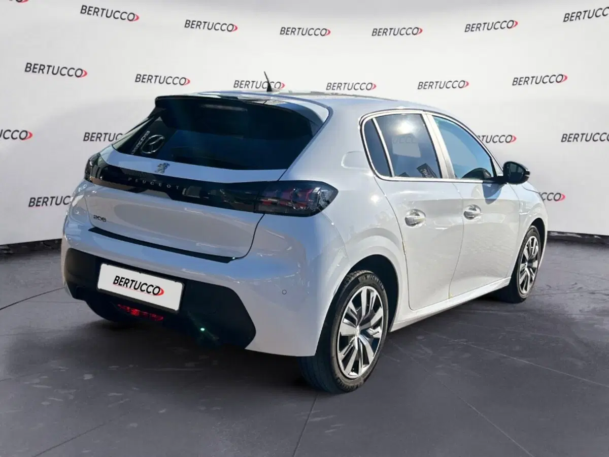 Peugeot 208 usata a Verona (4)