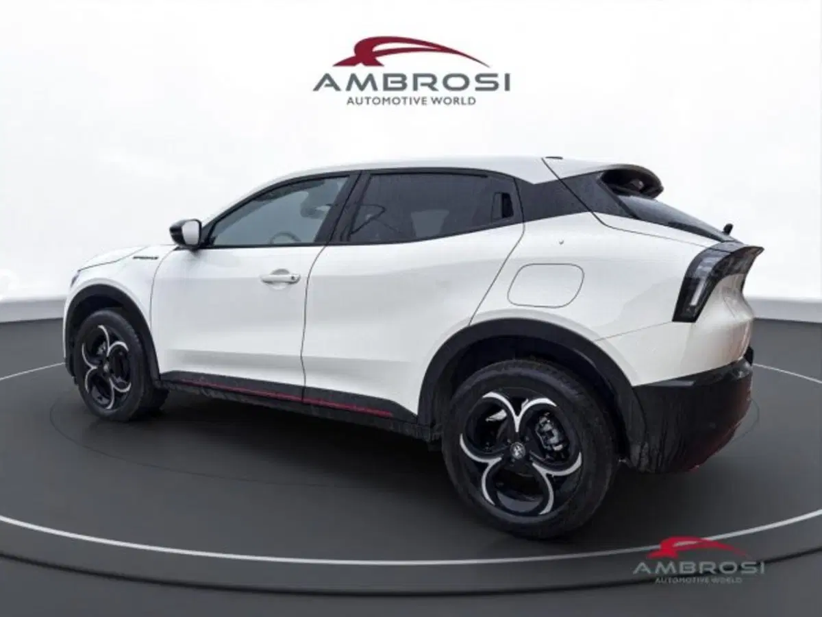 Alfa Romeo Junior nuova a Perugia (4)