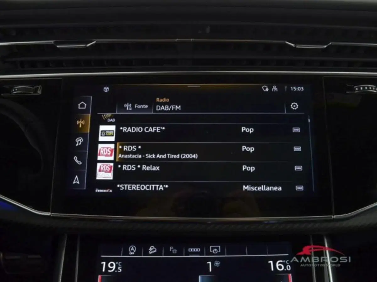 Audi Q8 usata a Perugia (14)