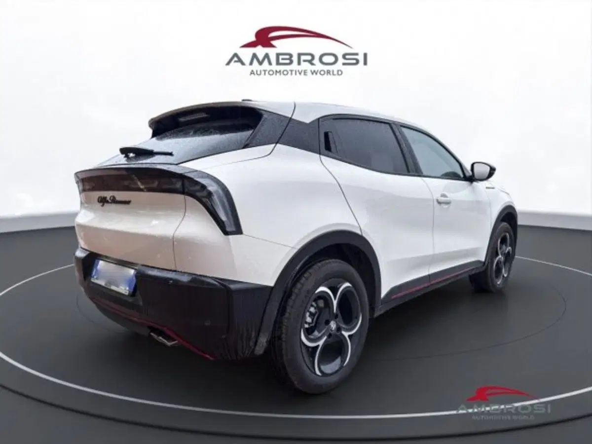 Alfa Romeo Junior nuova a Perugia (3)