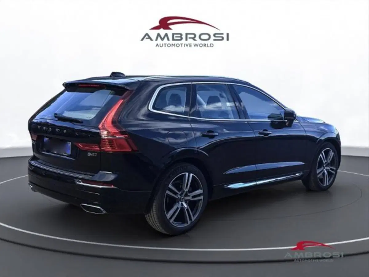 Volvo XC60 usata a Perugia (3)