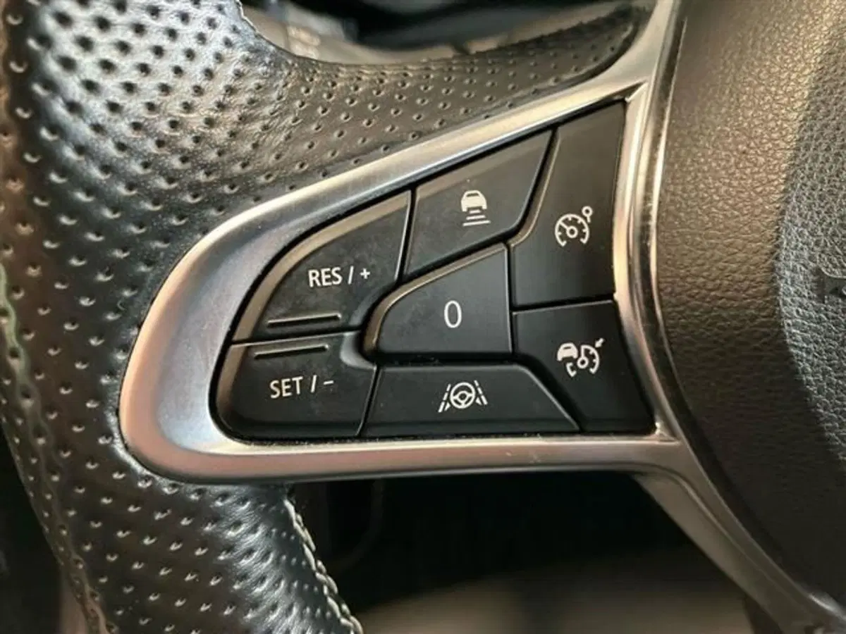 Renault Arkana usata a Como (20)