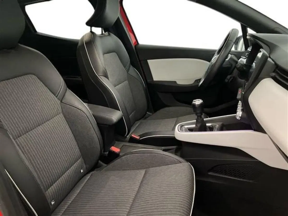 Renault Clio usata a Como (11)