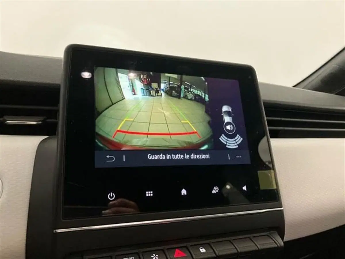 Renault Clio usata a Como (14)