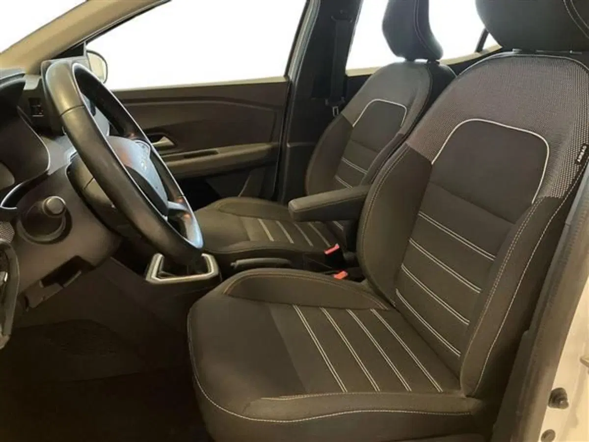 Dacia Sandero Stepway usata a Como (10)