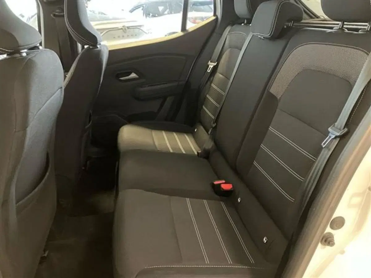 Dacia Sandero Stepway usata a Como (11)