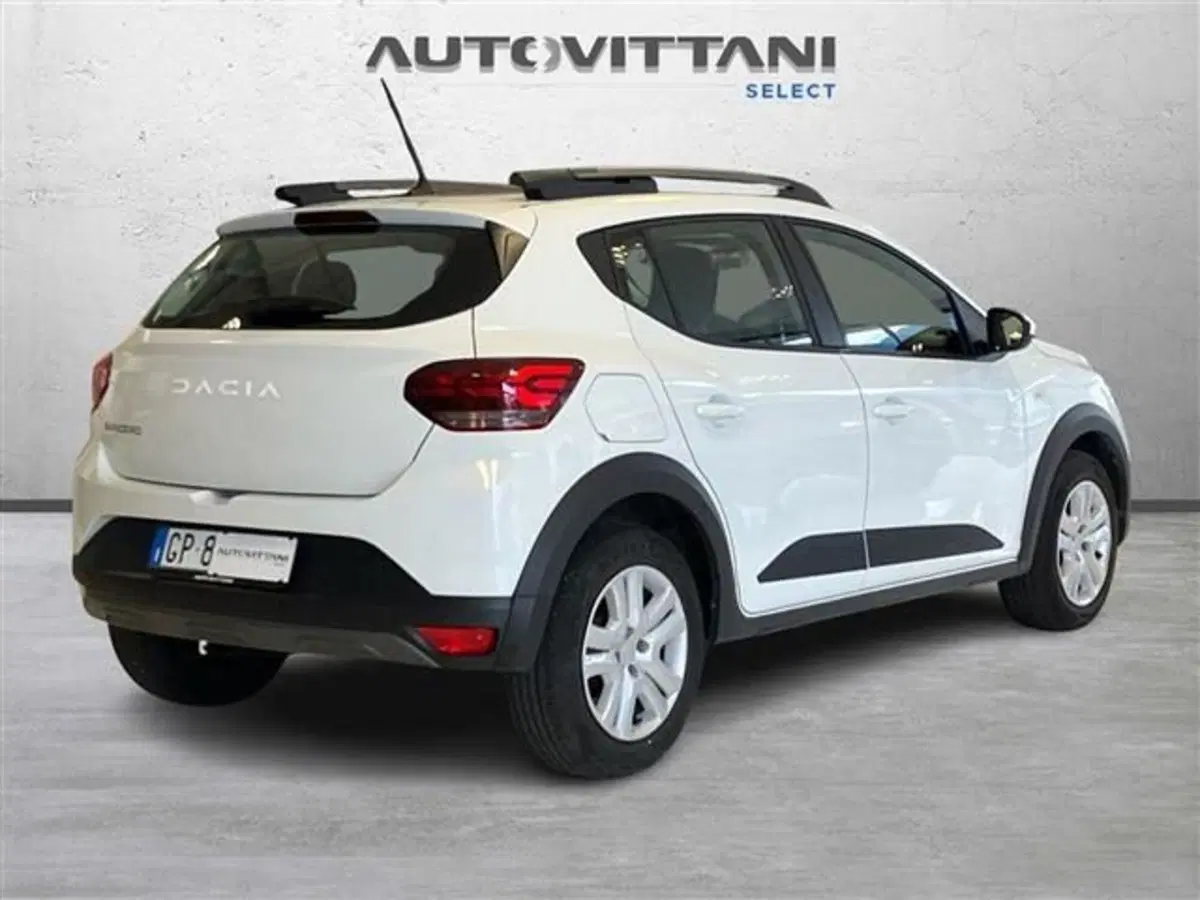 Dacia Sandero Stepway usata a Como (4)