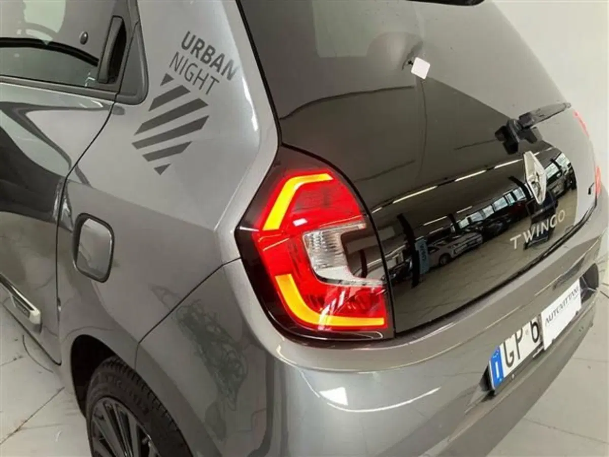 Renault Twingo usata a Como (8)