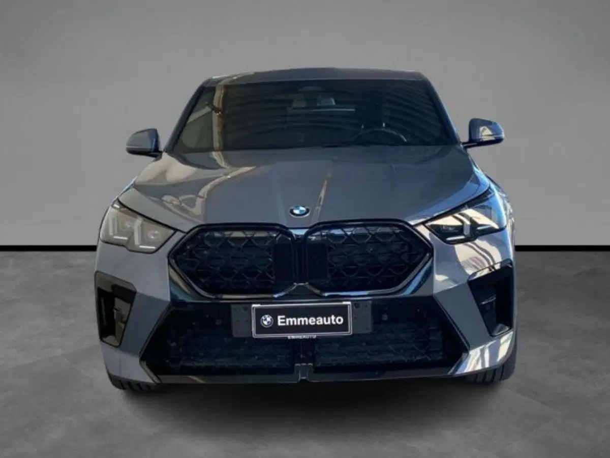BMW X2 usata a Lecce (7)