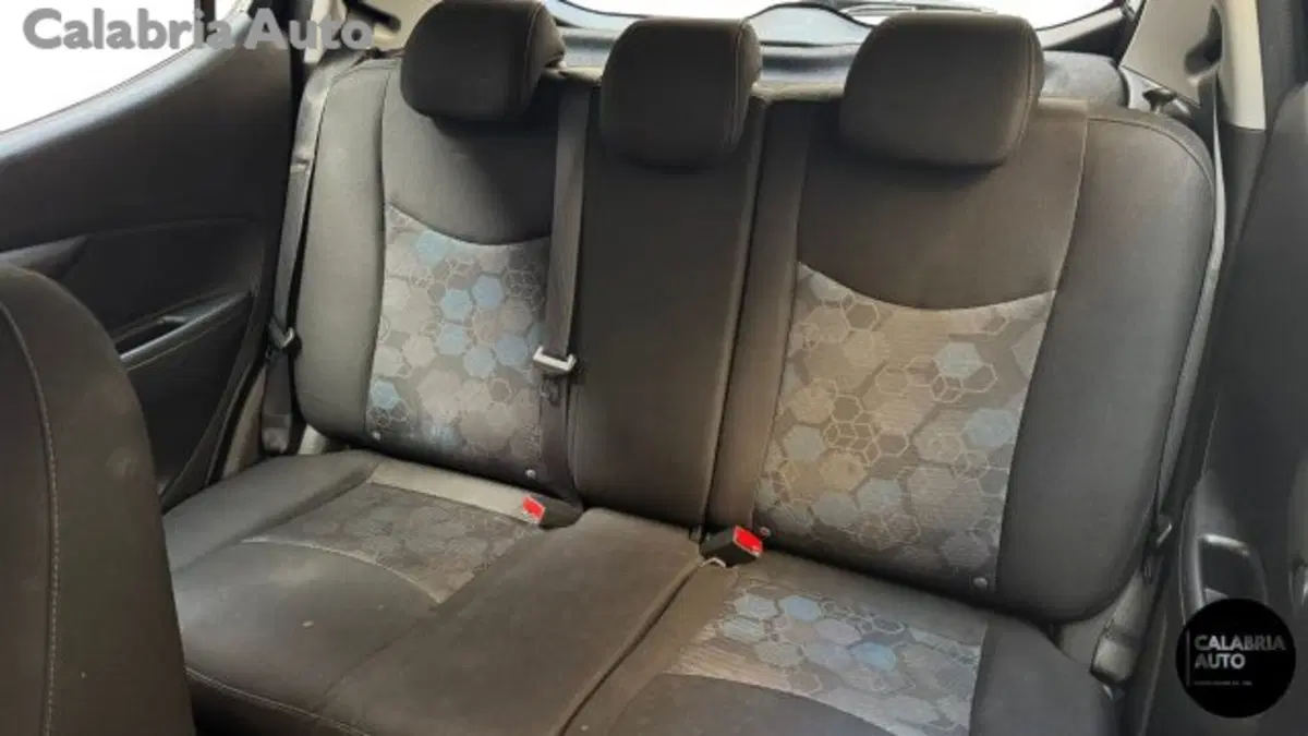 Opel Karl usata a Reggio Calabria (14)