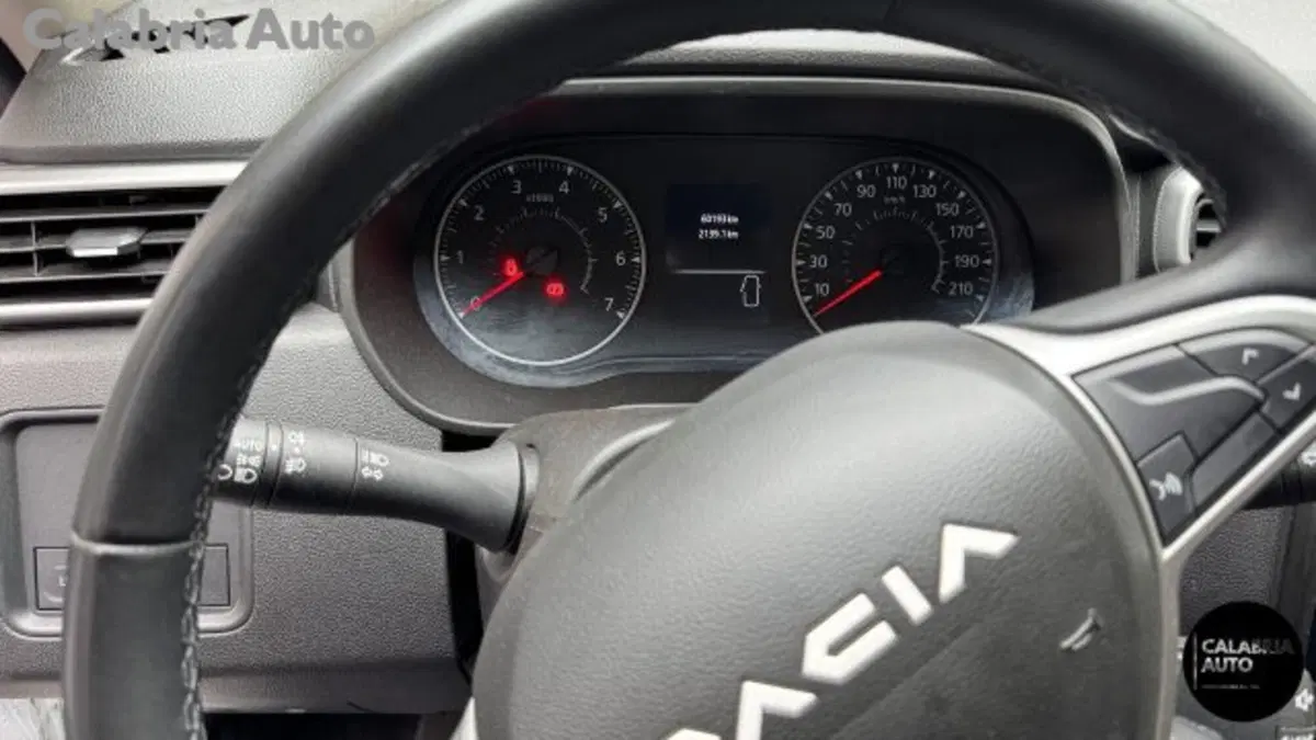 Dacia Duster usata a Reggio Calabria (6)