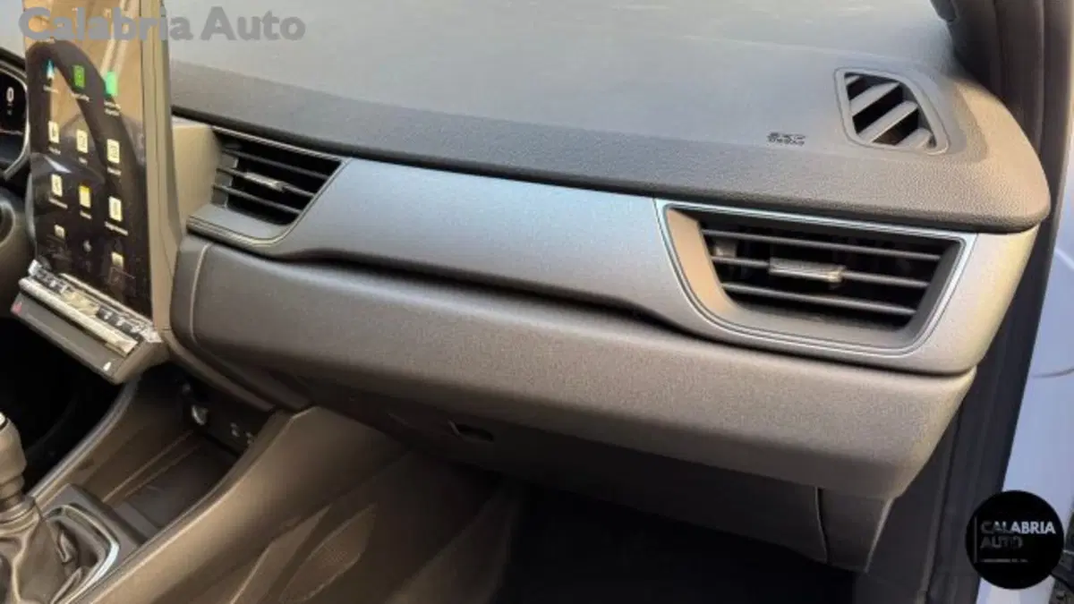 Renault Captur nuova a Reggio Calabria (18)
