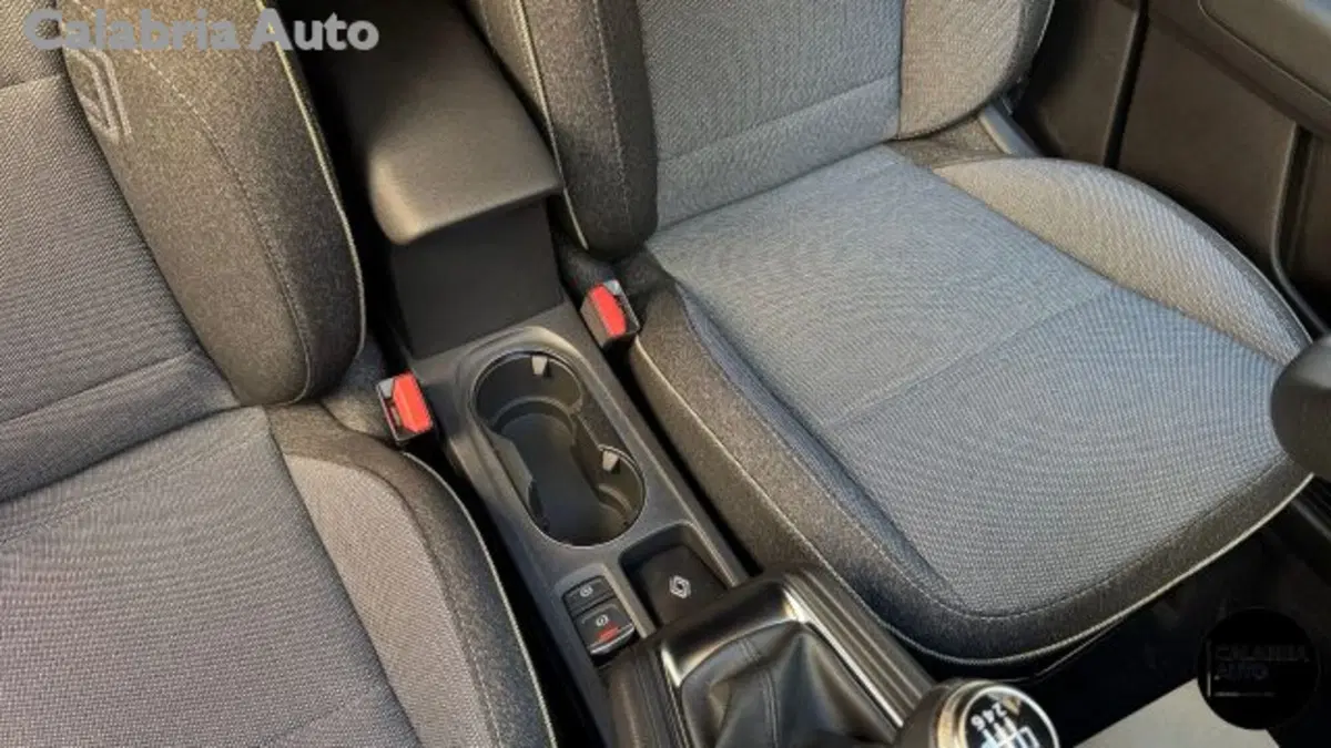 Renault Captur nuova a Reggio Calabria (20)