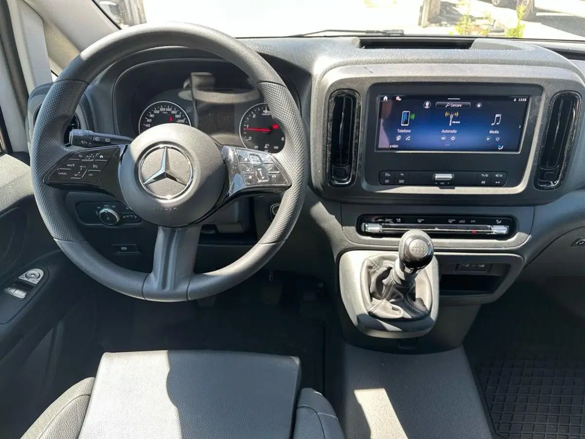 Mercedes-Benz Vito usata a Bolzano (11)