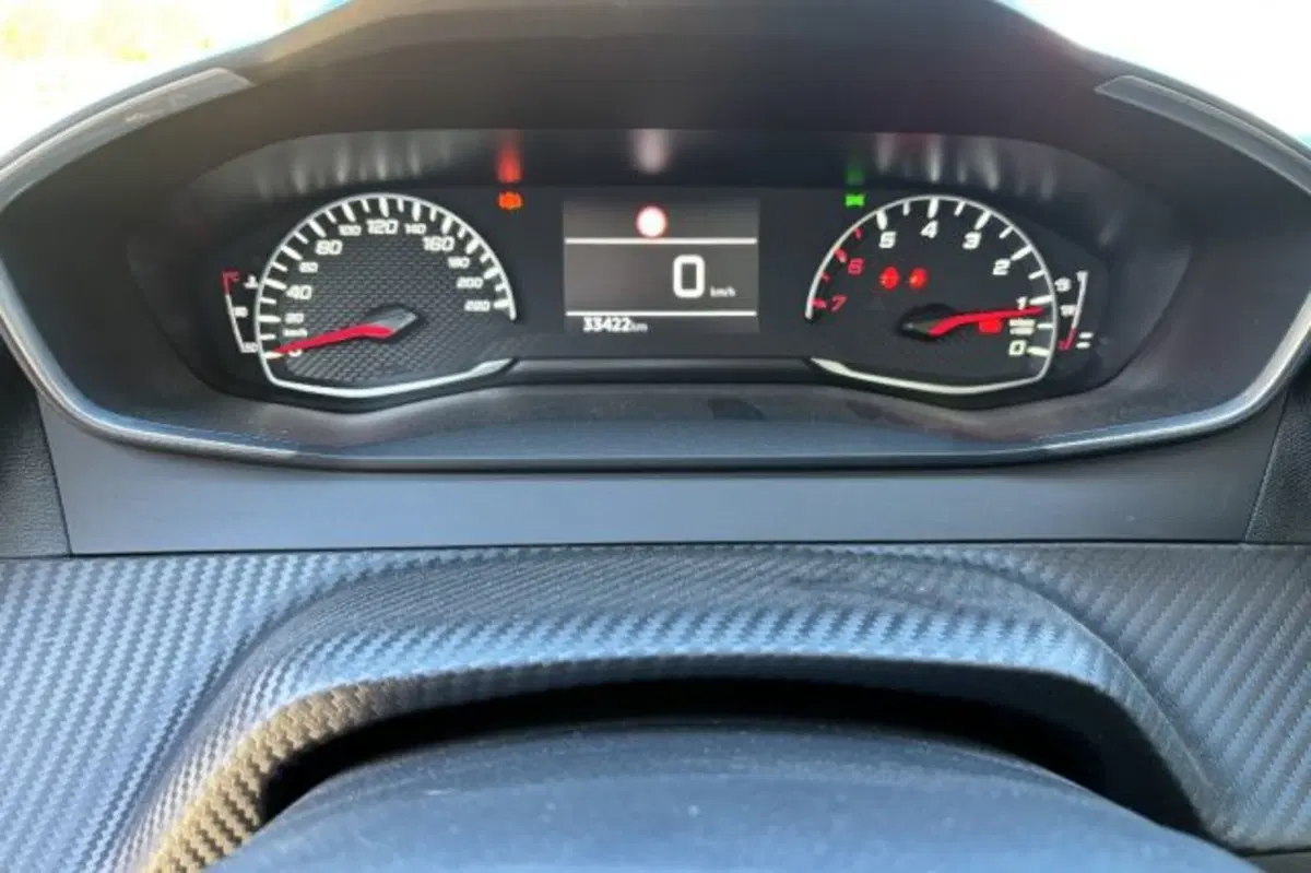 Peugeot 2008 usata a Latina (13)