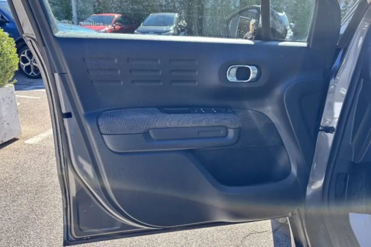 Citroen C3 Aircross usata a Latina (12)