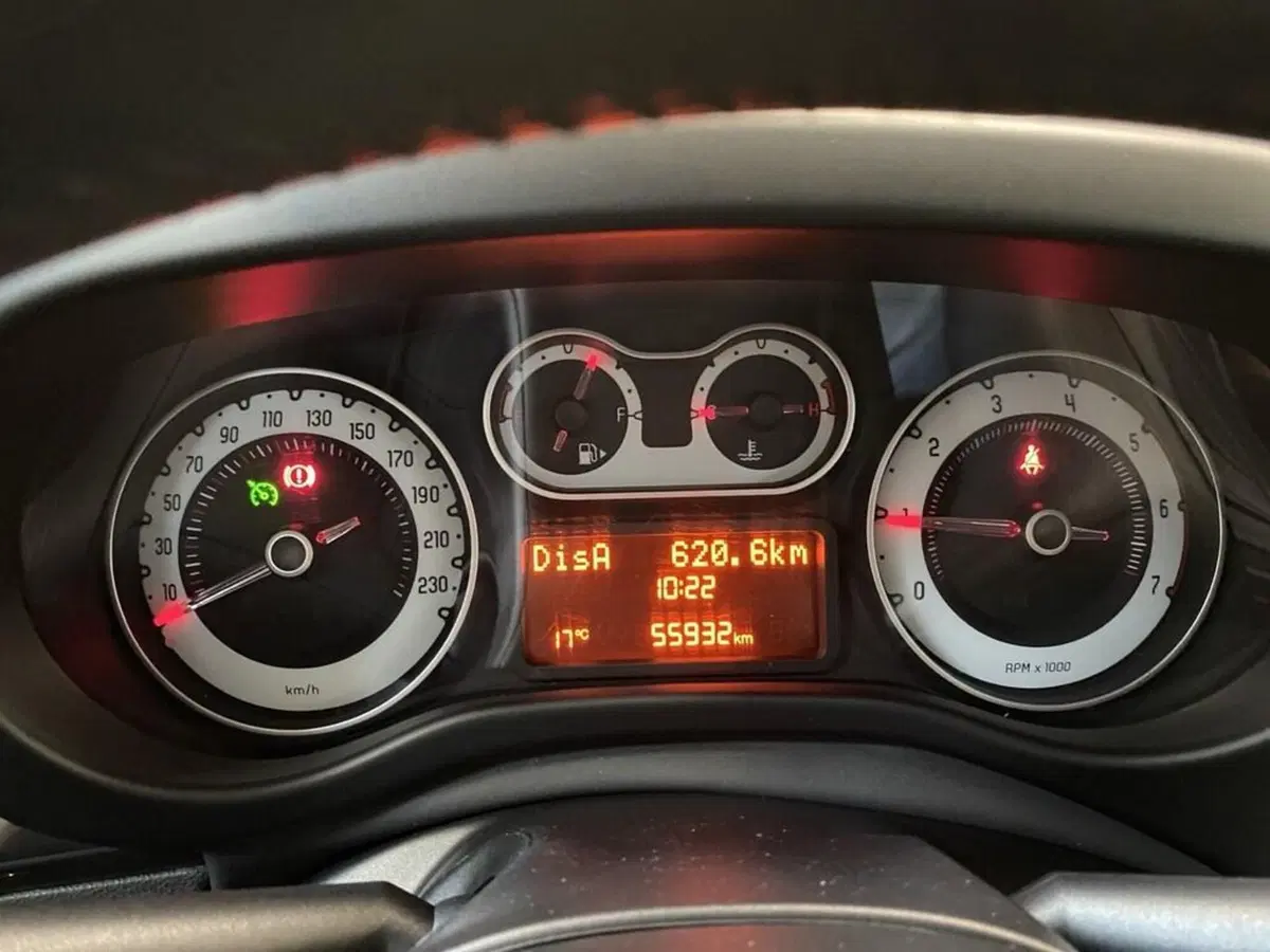 Fiat 500L usata a Torino (15)
