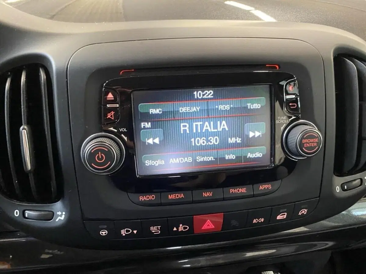 Fiat 500L usata a Torino (9)
